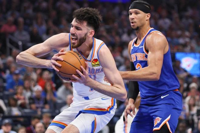 雷霆亚历山大率队大胜尼克斯 霍姆格伦复出助队