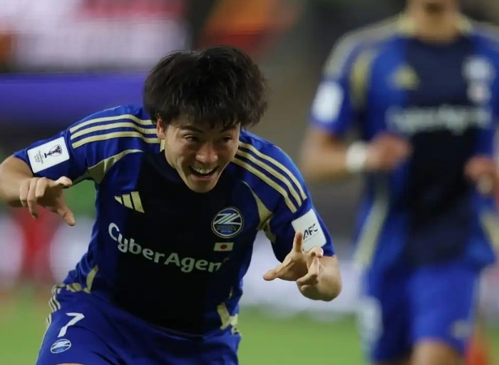 沙特豪门对决日本劲旅 金元足球与团队战术巅峰